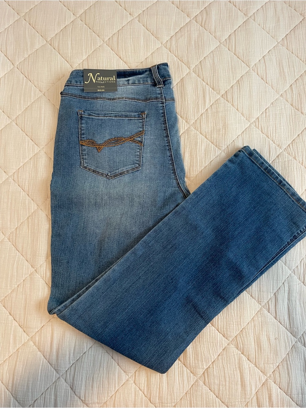Natural Reflections Women’s Medium Blue Skinny Jeans